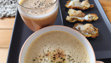 Cappucino d'huîtres au crémeux de chou-fleur