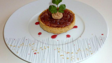 Tartelette au foie gras et échalotes confites