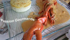 Demi homard et sa mousseline de poisson