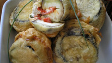 Beignets d'aubergines au chorizo