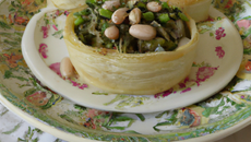 Salade de haricots Tarbais-saveur fenouil, noix de saint Jacques en croûte verte