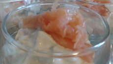 Concombre et saumon au gingembre