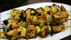 Brochettes de thon à la grecque