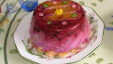 Charlotte mousse de chocolat blanc, lait de coco et fruits rouges