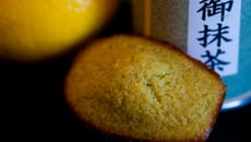 Madeleines au citron et thé vert matcha