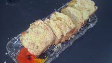 Quatre-quarts aux pommes en crumble