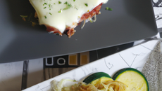 Gratin courgette spaghettis tartare et cottage