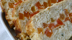 Terrine de poisson aux herbes fraîches et carottes