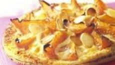 Tarte fine d'abricots à la crème pâtissière