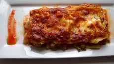 Lasagnes à la bolognaise et aux fromages gratinées
