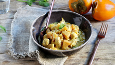 Curry de poulet au Kaki Ribera del Xúquer AOP