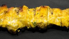 Brochettes de poulet aux épices faciles