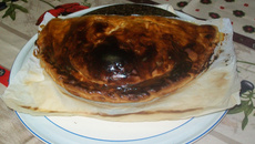 Chausson aux pommes et à l'orange parfumé au gingembre sauce caramel