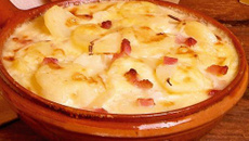 Pela