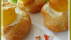 Choux au fruit d'or et à la crème d'Albert