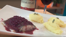 Cabillaud confit, sauce beurre rouge, purée de pommes de terre à l'huile d'olive