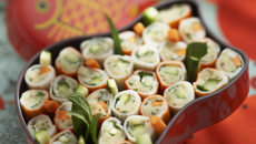 Sushirimi ou sushi de surimi : quand le surimi se déroule en sushi