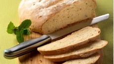 Pain à la menthe et à la ricotta