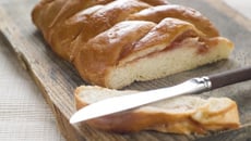 Brioche à la confiture