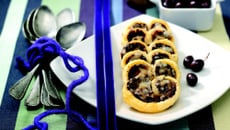 Palmiers à la Tomme de Savoie et à la tapenade