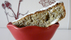 Moelleux aux noisettes et liqueur de miel (ou de rhum)