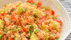 Taboulé  aux poivrons, tomates et concombre