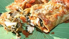 Crêpe à la farine de châtaigne et au brocciu