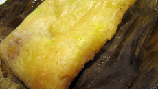 Khanôm Khao Tôm (dessert de riz cuit)