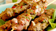 Brochettes d'agneau marinées à l'origan