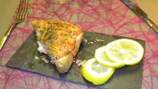 Toast au saumon gratiné