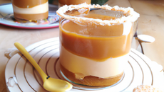 Verrine biscuitée de mousse au caramel à la fleur de sel