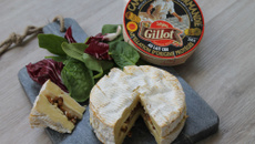 Camembert farci poires et noix