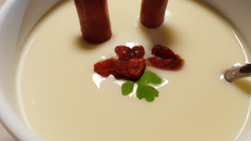 Vichyssoise, copeaux de chorizo