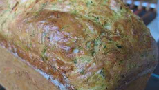 Cake de Courgettes aux Pignons