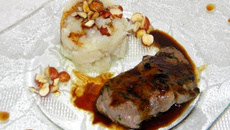 Agneau mariné, sauce miel et Savora