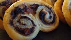 Palmitos à la tapenade et tomate