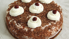 Forêt noire à l'eau de vie de mirabelles