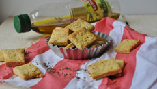 Crackers à l'huile d'olive et aux herbes