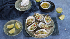 Ceviche d'huîtres au gingembre, pomme Granny et citron vert