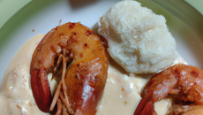 Grosses crevettes et lait de coco