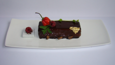 L'insaisissable : chocolat, framboise, poivron rouge, poivre et piment d'Espelette