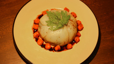 Charlotte de pomme de terre aux escargots er aux cèpes