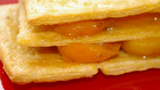 Mille feuilles d'abricots rôtis