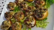 Champignons farcis au crabe