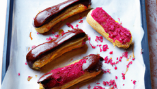 Eclairs au chocolat et son glaçage choco-framboise