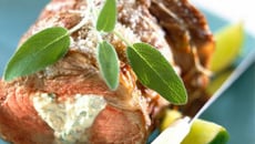 Épaule d'agneau farcie