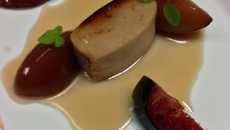 Foie gras poêlé aux litchis