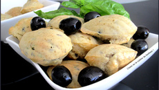 Madeleines olives noires et basilic