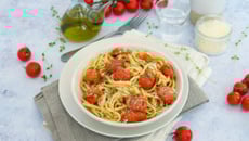 Linguine aux tomates cerises confites, origan et pecorino