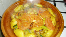 Pigeonneau aux épices, tajines de légumes